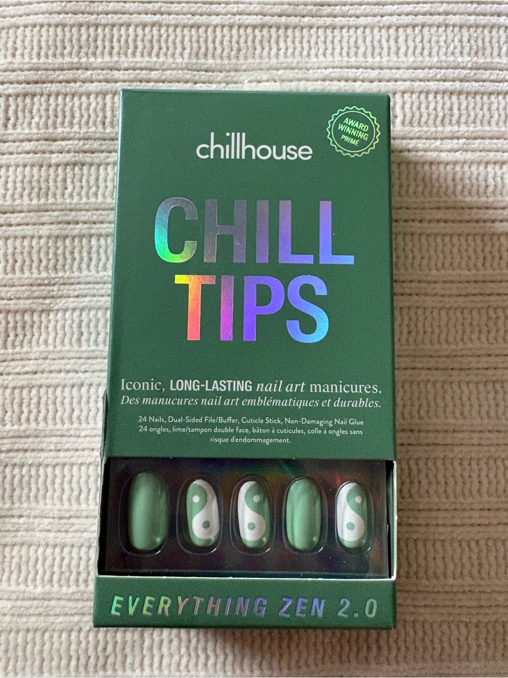 Chill Tips Press on Nails Green Yin Yang